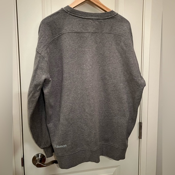 Perfectly Oversized Crew - Picture 2 of 3